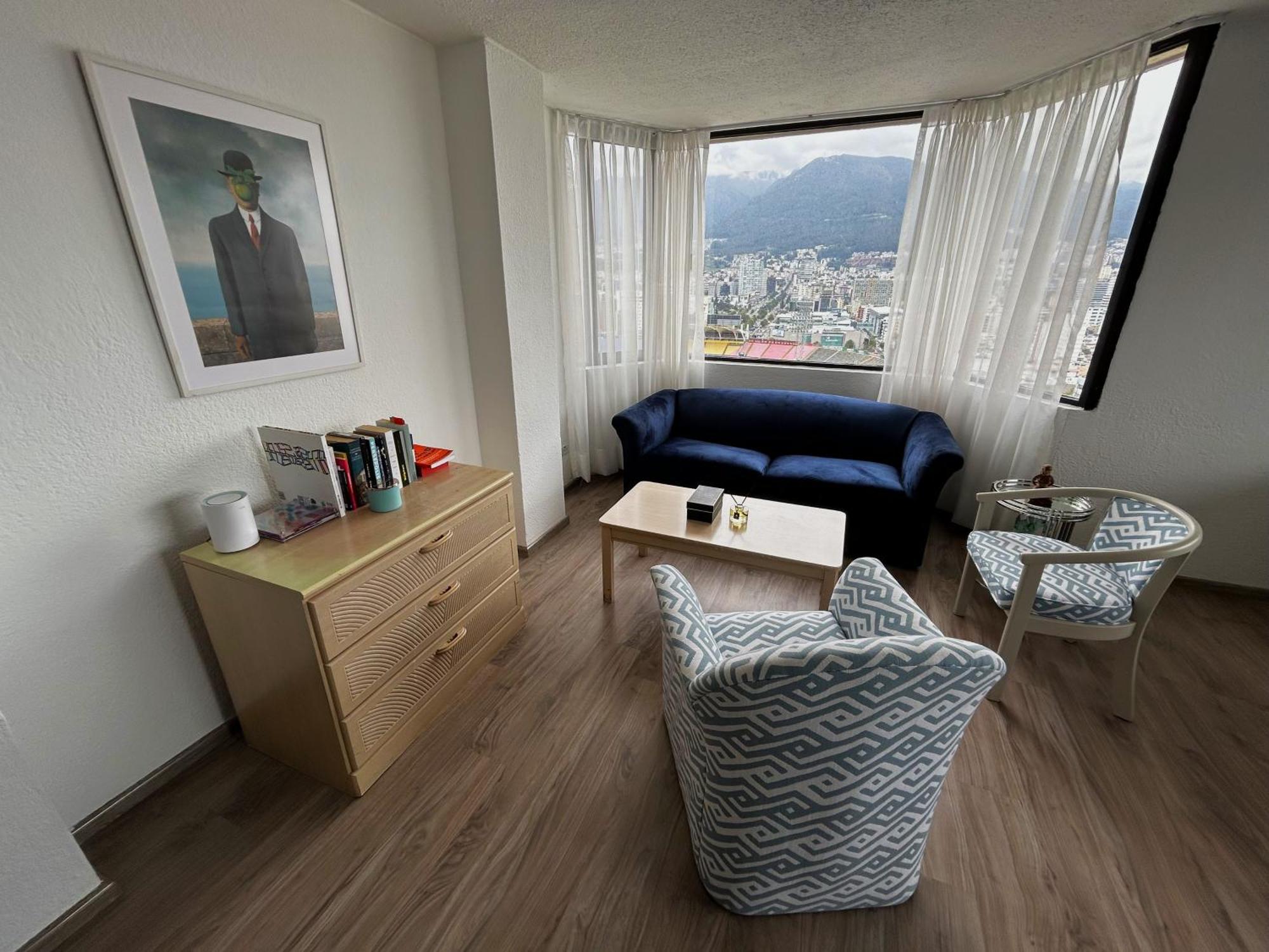 Stanford Suites Hotel Quito Oda fotoğraf