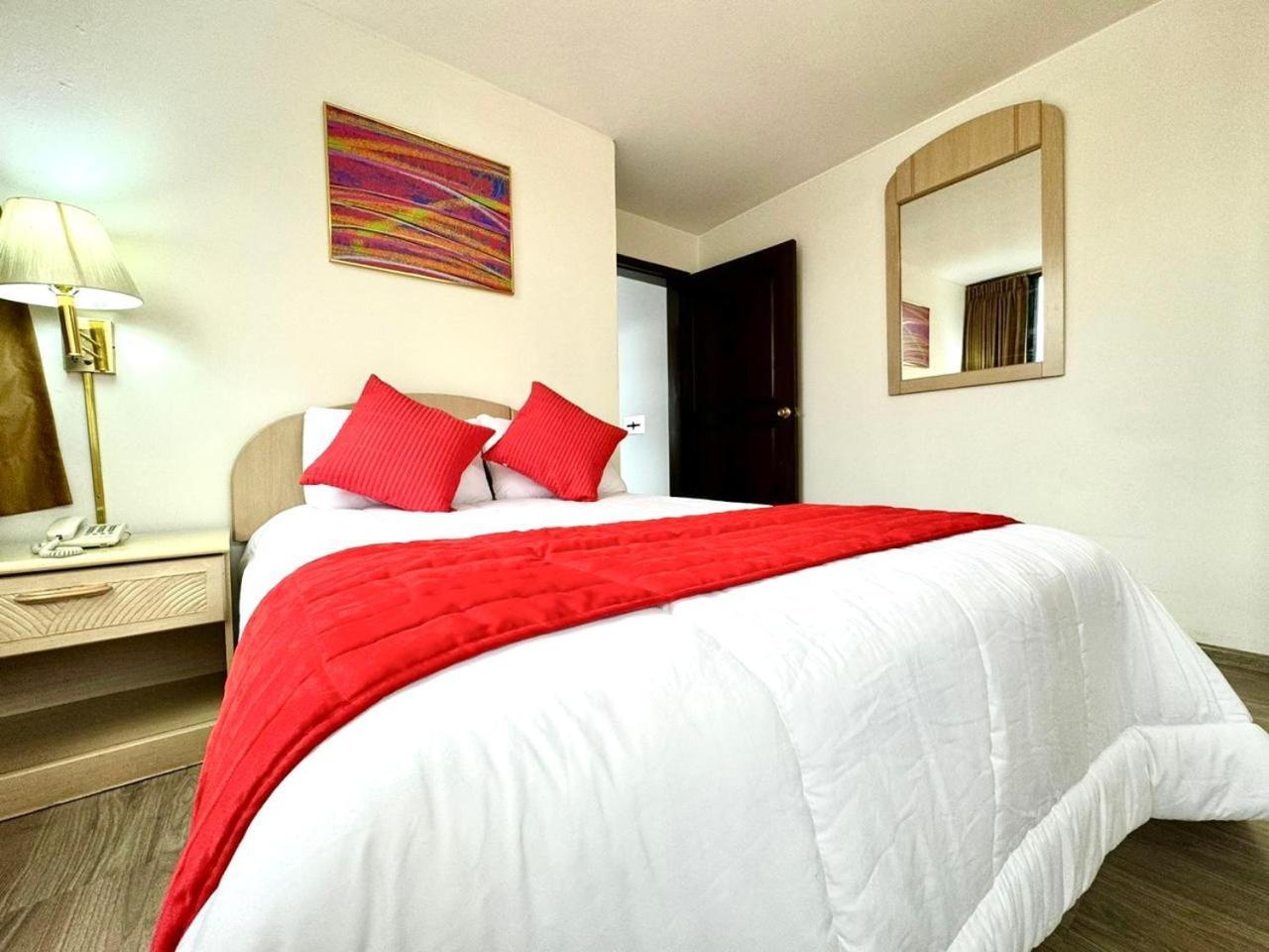 Stanford Suites Hotel Quito Dış mekan fotoğraf